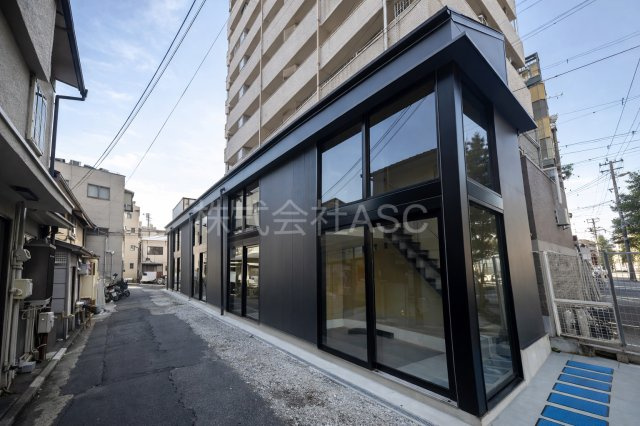 浜口東3丁目新築店舗
