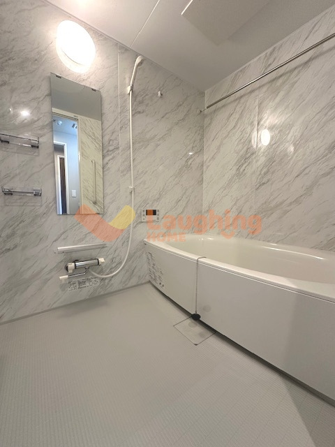 アインス鳥飼の浴室|お風呂で日々の疲れを落としましょう
