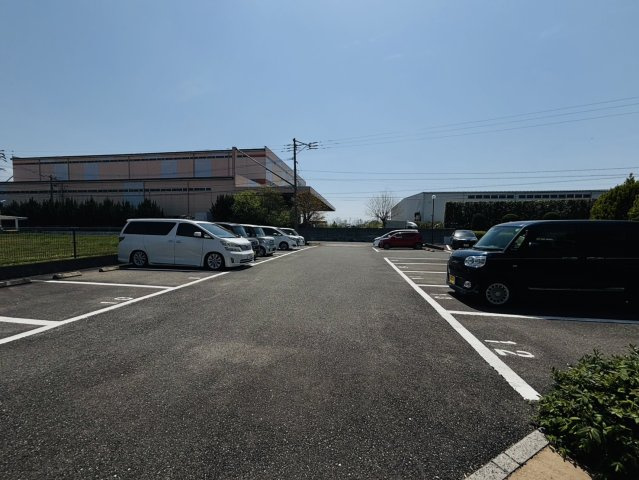 ステラ23の駐車場