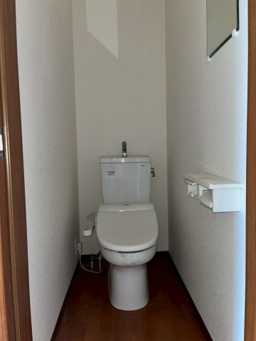 名楽町５－１３店舗のトイレ