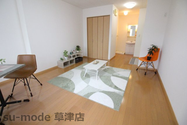 【居間・リビング】 | 中沢椋館 | 居間です