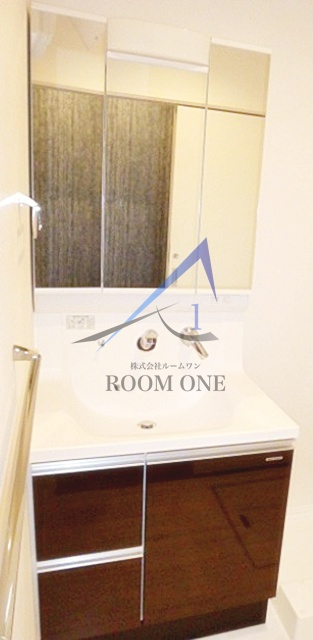 Casa Shimokitaの洗面所|洗面台です。