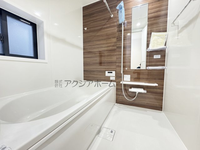 入間市下藤沢4丁目・全5棟　新築一戸建　4号棟の玄関