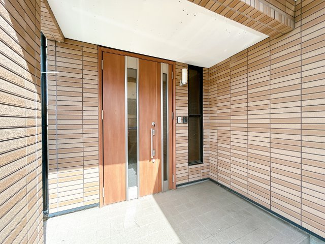 いわき市若葉台１丁目　戸建て　不動産プラスの玄関|毎日通る玄関はこちらです