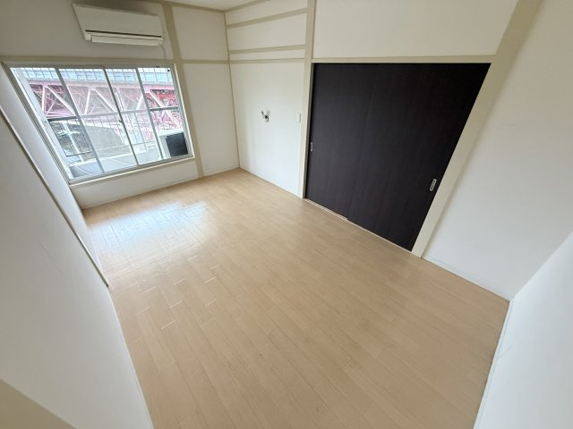 【洋室】 | 錦織南2丁目戸建