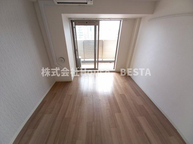 プレサンス神戸元町ベルシオンの居間・リビング