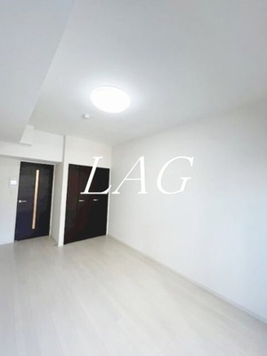【居間・リビング】 | ミルーナリュクス西川口 | 洋室のお部屋です。