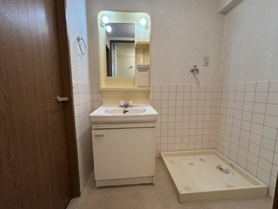 【洗面所】 | LXコート昭島 | 独立洗面台・室内洗濯機置場