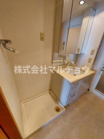 ファミールヴィラ紀伊田辺C棟の洗面所|忙しい朝には欠かせない洗面所です