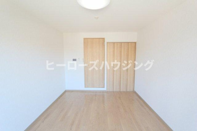 【居間・リビング】 | ロイヤルコート中桜塚 