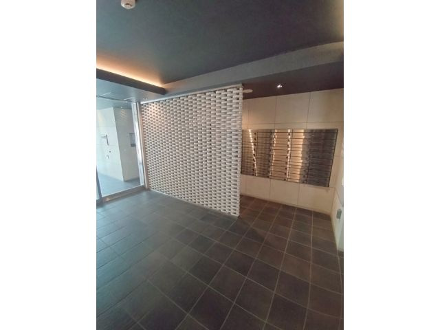 パレステージ本川越のエントランス