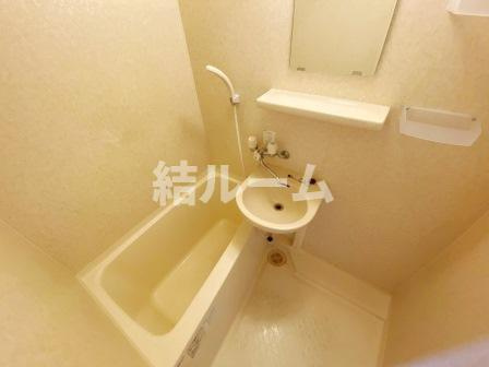 豊島区巣鴨４丁目の賃貸マンションの浴室
