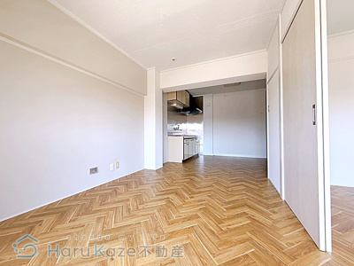 【居間・リビング】 | 成川ビル第二館【名古屋市賃貸・ペット可】