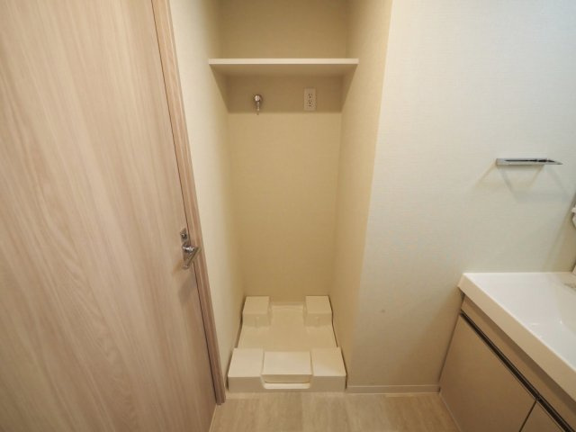 ミラージュパレス本町Departの洗面所