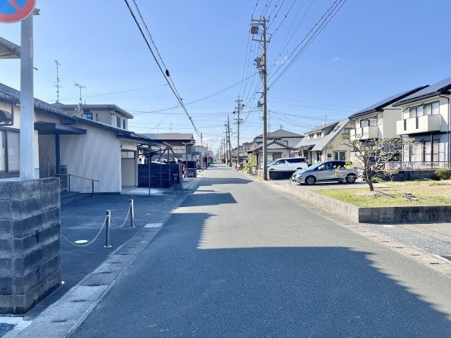 河輪町 第3期 の前面道路含む現地写真|西を向いて撮影しました！！