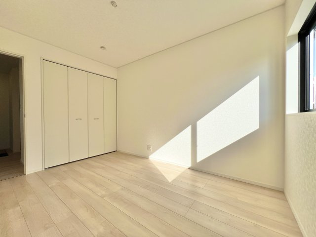 河輪町 第3期 の洋室|6帖の洋室！！
子供部屋にぴったりです。