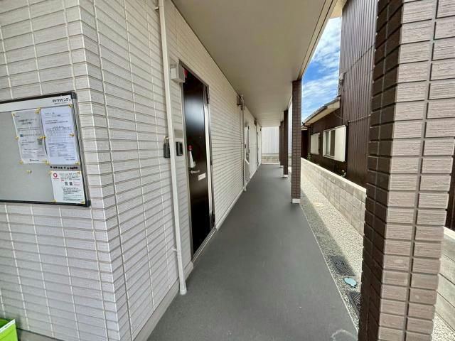 アベニールの外観