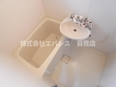 【浴室】 | b’CASA千葉蘇我Ⅲre-born | 日々の疲れを癒すお風呂付です