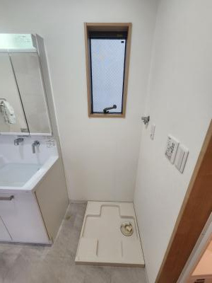 四条大宮テラスハウスの設備|室内洗濯機置き場