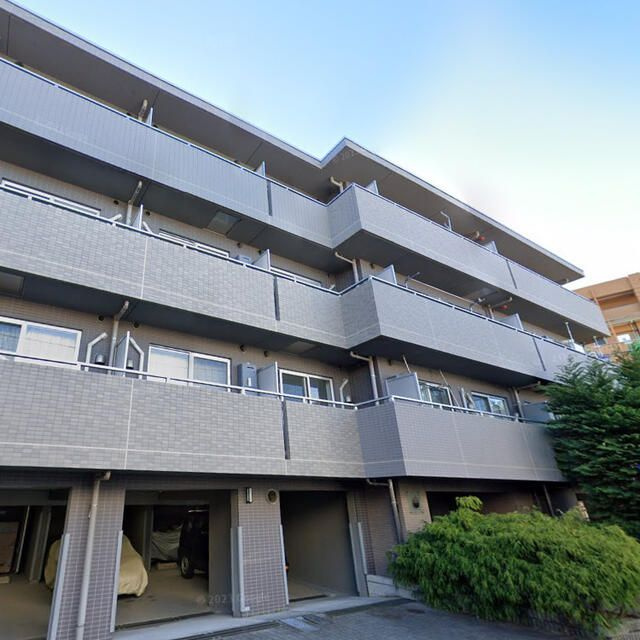 ライズ赤塚の外観