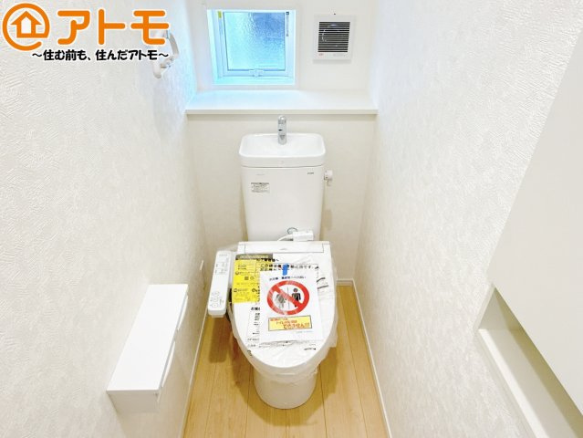 【トイレ】 | 葵区岳美第3　新築戸建　3号棟 | 毎日使うトイレだからこそ機能性を重視したいですよね！温水洗浄便座で快適な時間をお過ごしください♪
