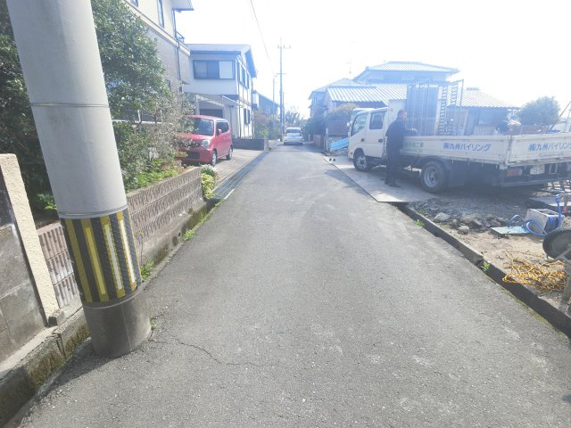 佐賀市金立町千布第3　1号棟の前面道路含む現地写真|前面道路含む現地写真です