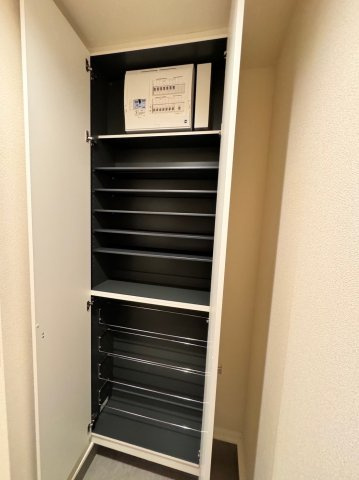 ＢＯＲＩＫＩしのざき町の玄関|★シューズＢＯＸ★