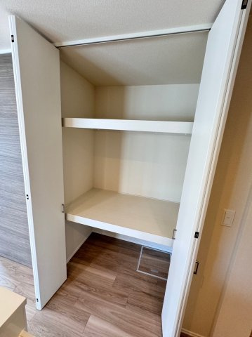 ＢＯＲＩＫＩしのざき町の収納|★キッチン横の収納★