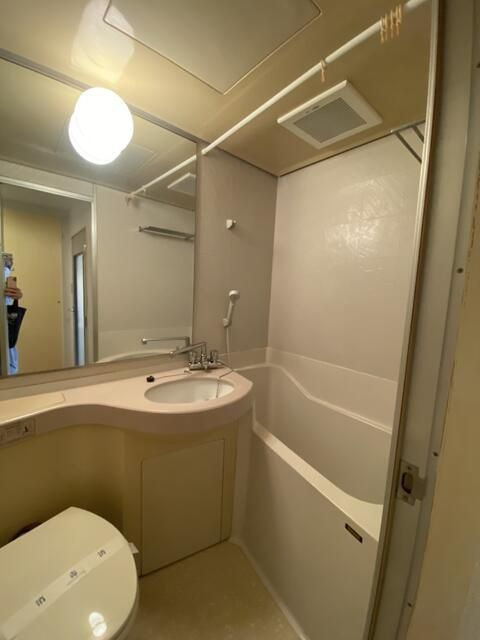 ワコーレ目白の浴室