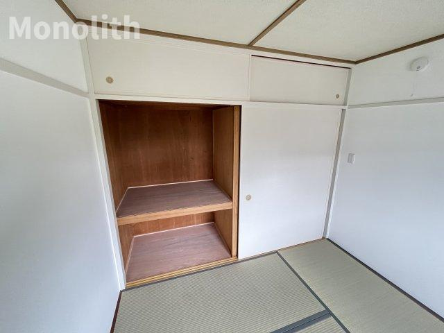 光明台35号棟の収納