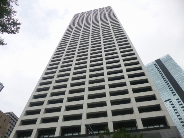 コンシェリア西新宿TOWER'S WESTの外観