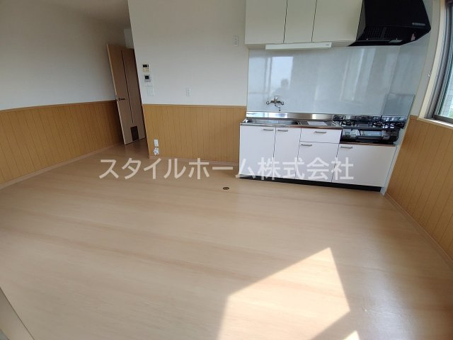 ライフパークユニゾンの居間・リビング|使いやすい居間です