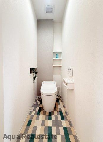 高松市仏生山町　モデルハウスのトイレ|コンパクトで使いやすいトイレです