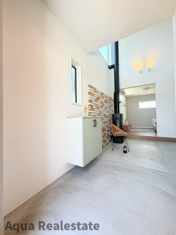 高松市仏生山町　モデルハウスの玄関|シンプルで使いやすい玄関です