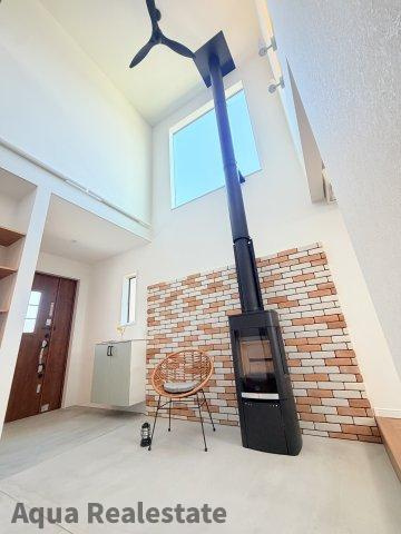 高松市仏生山町　モデルハウスの設備|薪ストーブのある素敵な物件です♪