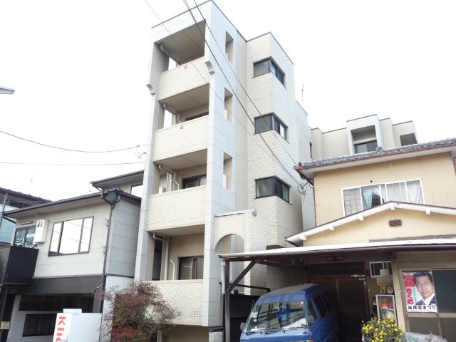 京都市山科区大宅中小路町の賃貸マンション