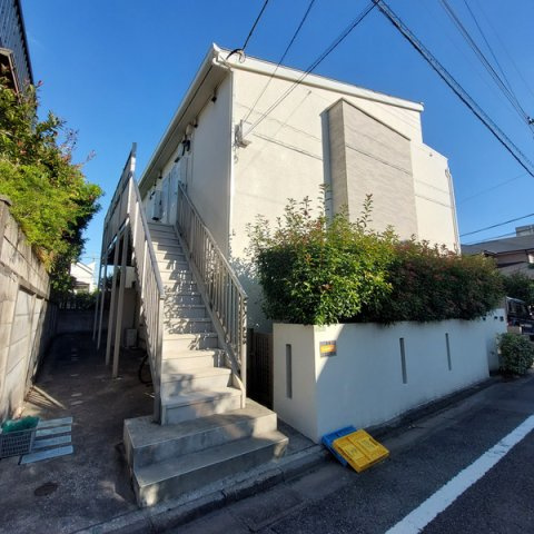 エルレーブ奥沢のエントランス