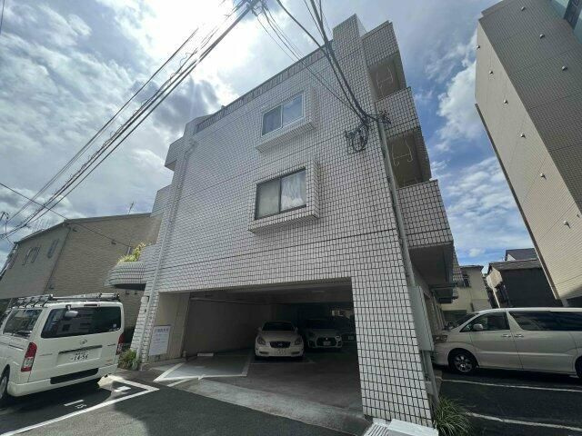 ハイクリプトメリア