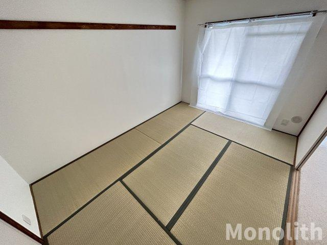 光明台31号棟の和室
