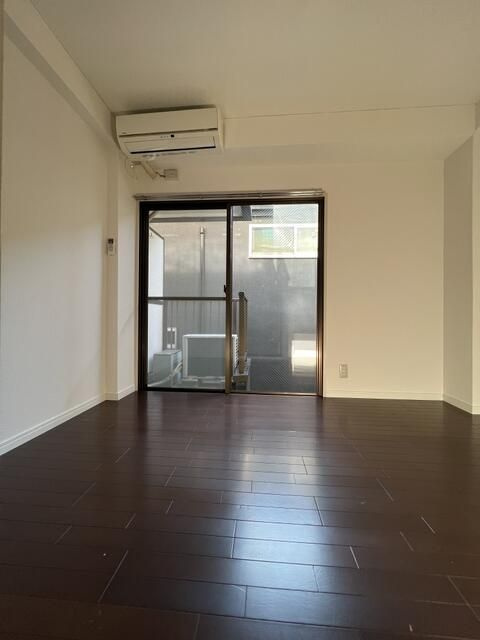 ジュネス上井草の居間・リビング