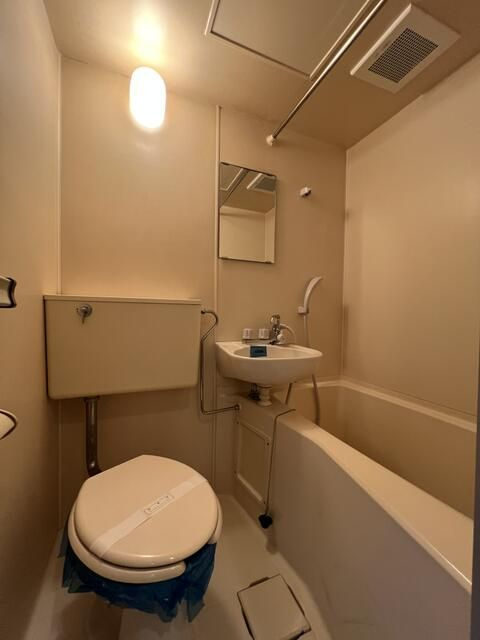 ジュネス上井草の浴室