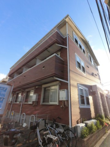 葛飾区東新小岩５丁目のアパートの外観