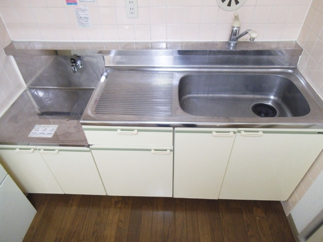 カーサフィオーレのキッチン|２口ガスコンロの置けるキッチン！