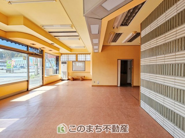 鹿沼市茂呂店舗の内装|店舗内装