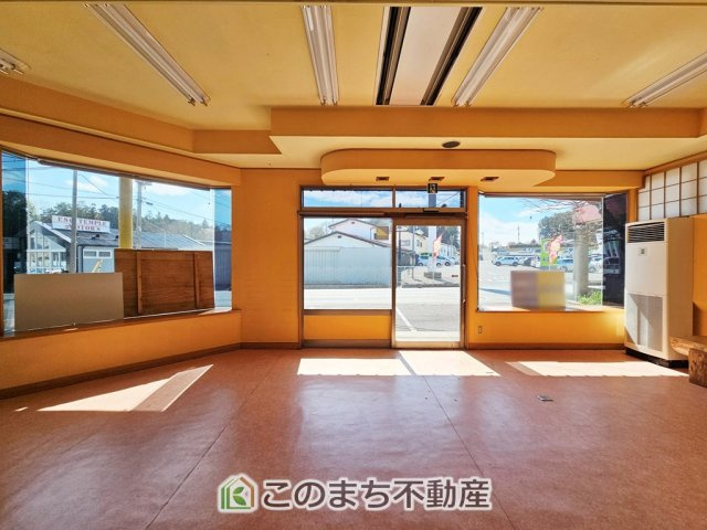 鹿沼市茂呂店舗の内装|店舗内装