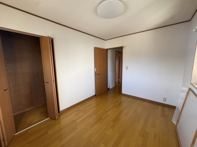 中之条戸建中古の洋室