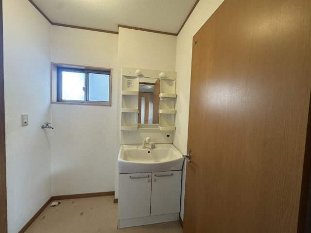 中之条戸建中古の独立洗面台