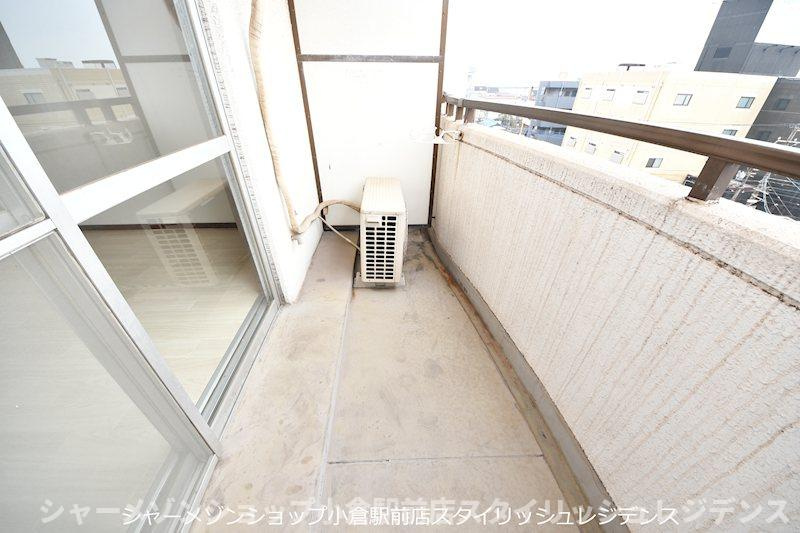 サンシティ日明のバルコニー
