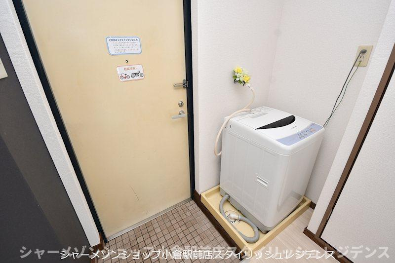 サンシティ日明の玄関
