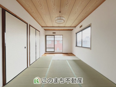 【和室】 | KEM結城市結城1期 | お子様のお昼寝にも便利な和室です。窓から暖かな日差しが差し込みます♪
